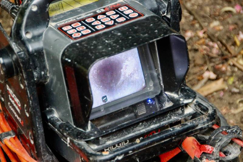 Assistance visuelle au fraisage d'une canalisation